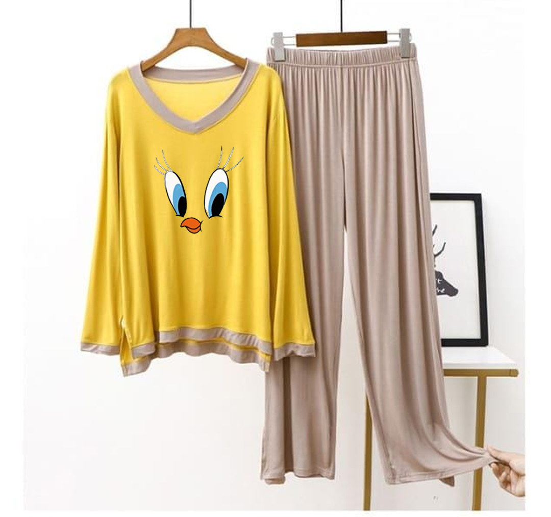 Yellow Daffy Duck V-Neck T Shirt with Contrast Trouser PJ Set