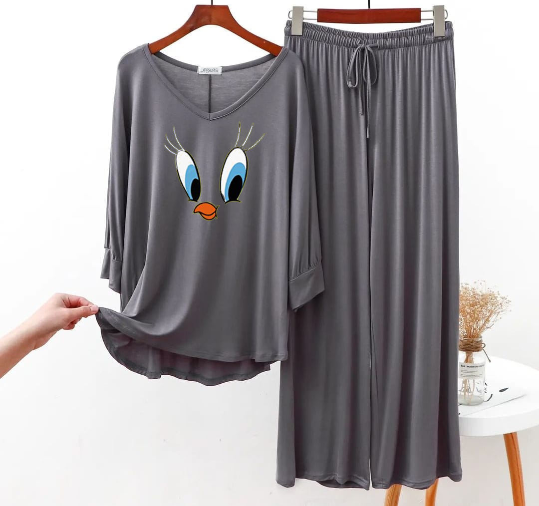 Plain Gray Daffy Duck V Neck with Plazzo Pajama Full Sleeves Suit
